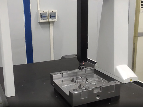 檢測(cè)室三次元