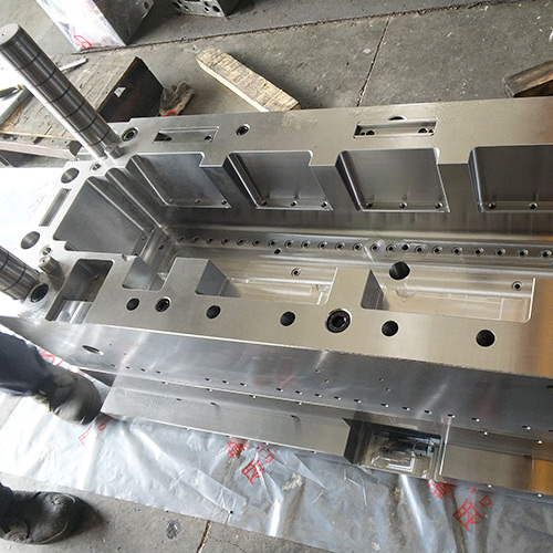 模胚加工生產(chǎn)廠家